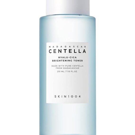 Hydrating And Refreshing Toner With Hyaluronic Acid, Cica, And Niacinamide – Multi-Care Solution For Brightening And Hydration – 210 Ml