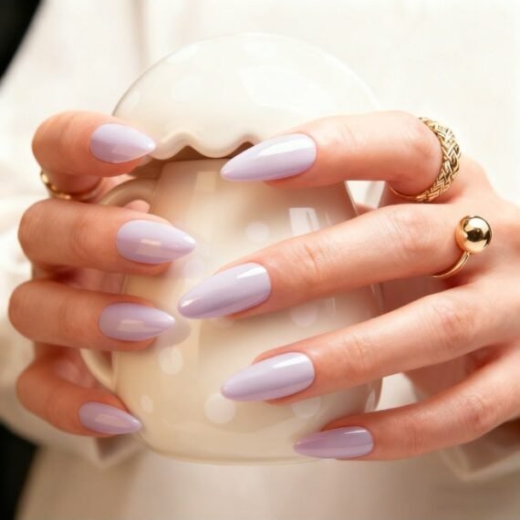 Light Lavender Press On Nails Almond Shape for Women, Soft Pastel Purple Solid Color Artificial Nails with Glossy Finish, Elegant Minimalist Fake Nails for Daily Wear, Office Style, Casual Look, Gentle Feminine Nail Design with Clean and Natural Appearance