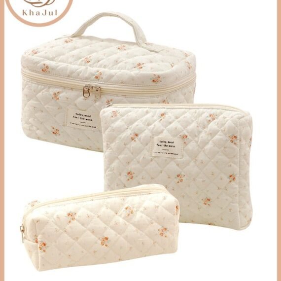 3-Piece Large Quilted Makeup Bag for Women and Girls, Lovely Floral Cotton Cosmetic Bag, Aesthetic Travel Organized Toiletry Bags (Little Red Flower)