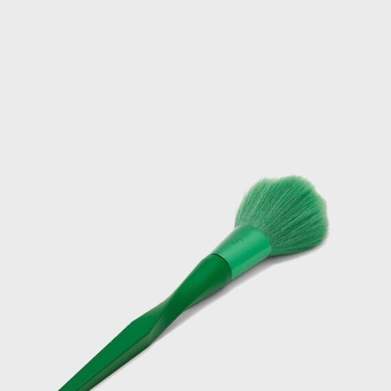 Satin Sheen Powder Brush
