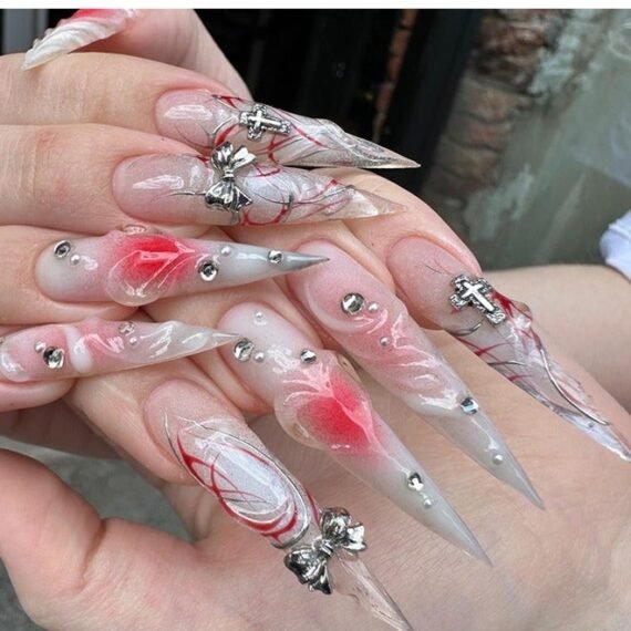 24 Pcs Fake Nails - Press Nails - Extra-long Pointed Manicure - Rhinestone Heart-Shaped Gradient Red Manicure - 3D Butterfly Knot Manicure - Fake Nail Patch