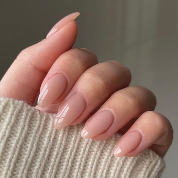 Instant Wear Luxury Press-on Nails – 24pcs Reusable Set – Nude Beige, Blush Pink & Chrome Gold – Salon Look at Home