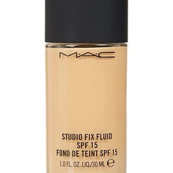 STUDIO FIX FLUID SPF 15 FOUNDATION NC 20 NC20