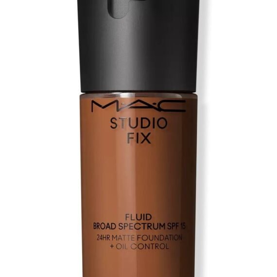 Studio Fix Fluid SPF 15 Foundation NW50