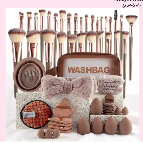 Makeup Brush Set 42Pcs Makeup Tool Set, Premium Synthetic Foundation Powder Concealers Eye Shadows Blush Makeup Brushes Powder Puff, Brown, 42 Piece Set.