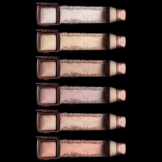 Hourglass Ambient Lighting Finishing Powder. Ethereal Light Shade Highlighting Powder (0.35 ounce).