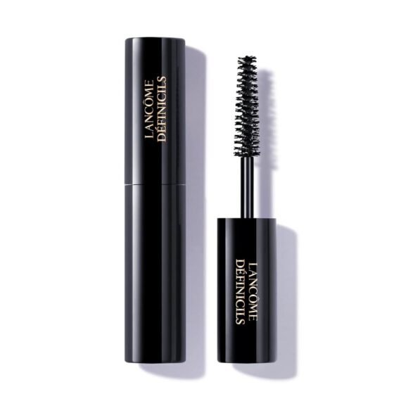 Définicils High Definition Mascara for Defined - Lengthened - and Natural-Looking Lashes Black