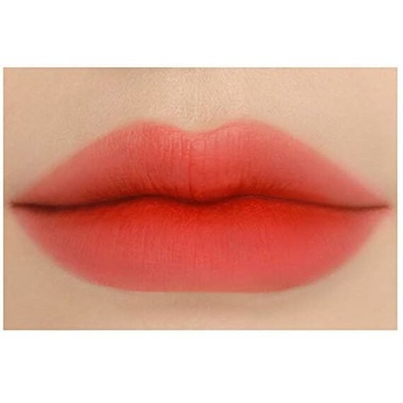 BLUR WATER TINT(4.6g) soft lip with less smear with a blurry finish (#PLAY OFF) with sun cream(1ml*3ea)
