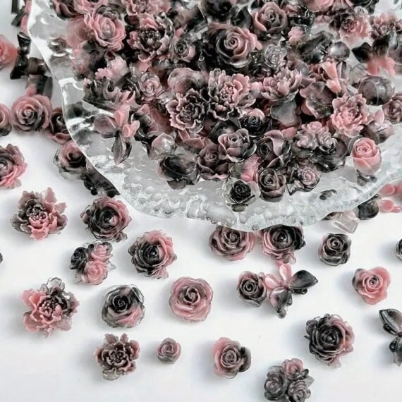 30pcs Random Mixed Resin Luminous Rose Flower Nail Decoration DIY