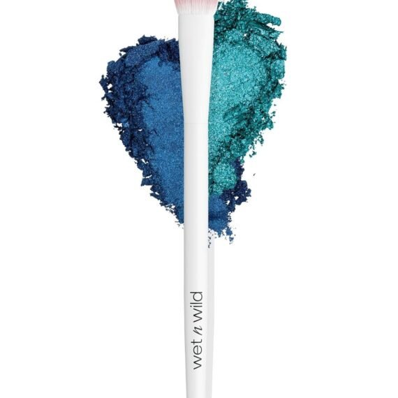 Eyeshadow Brush, Precision Blending Application, Soft Synthetic Fibers, Ergonomic Handle for Comfortable Precision Control White