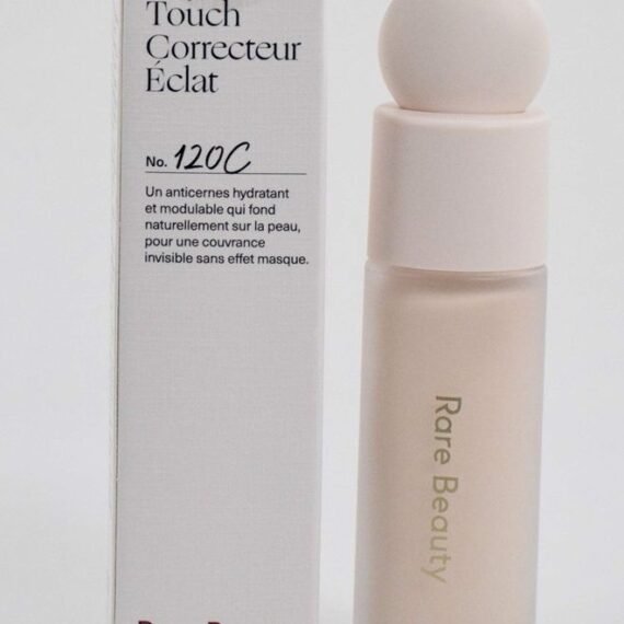 by Selena Gomez Liquid Touch Brightening Concealer 120C